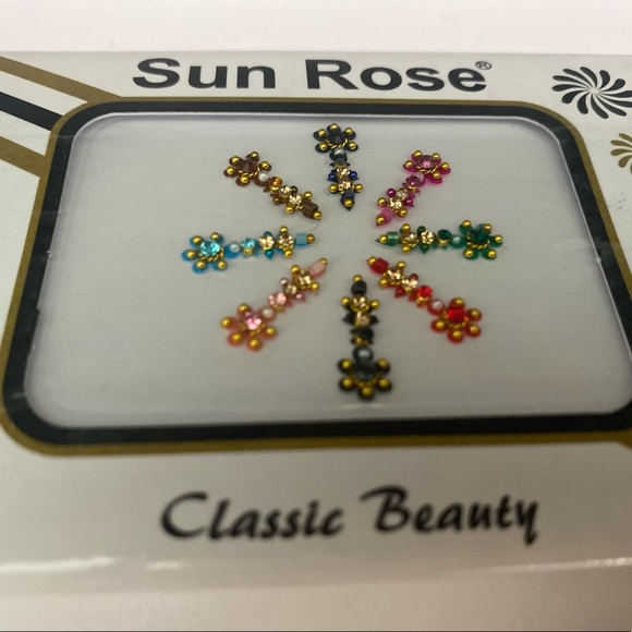 7 Multicolored Long Forehead Bindis - Picture 2 of 7